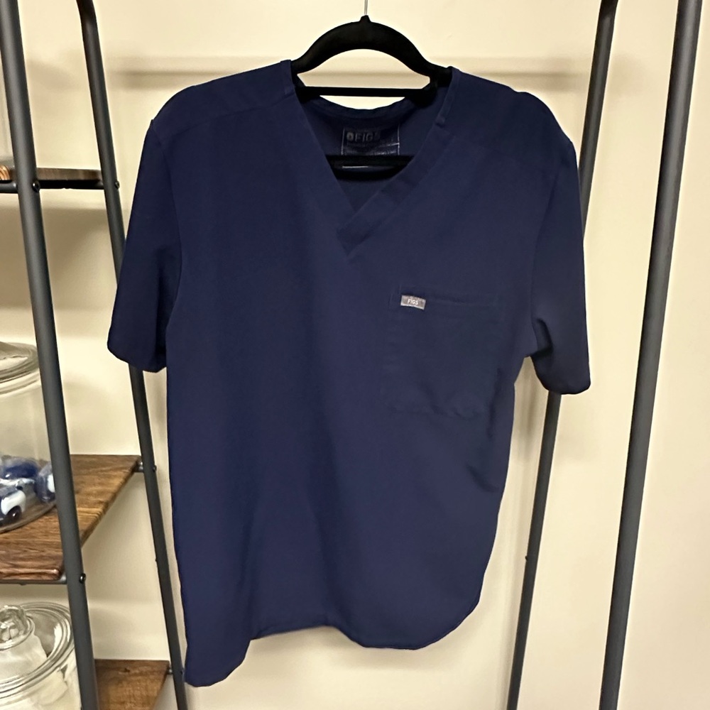 Navy Blue Men's Figs scrub top